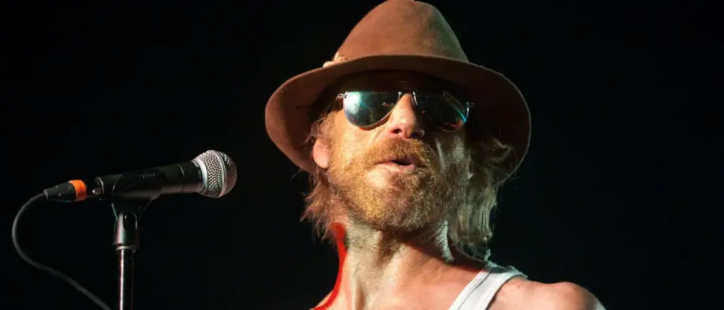 Police Detain Country Singer Todd Snider Following Reported Assault That Left Him Injured