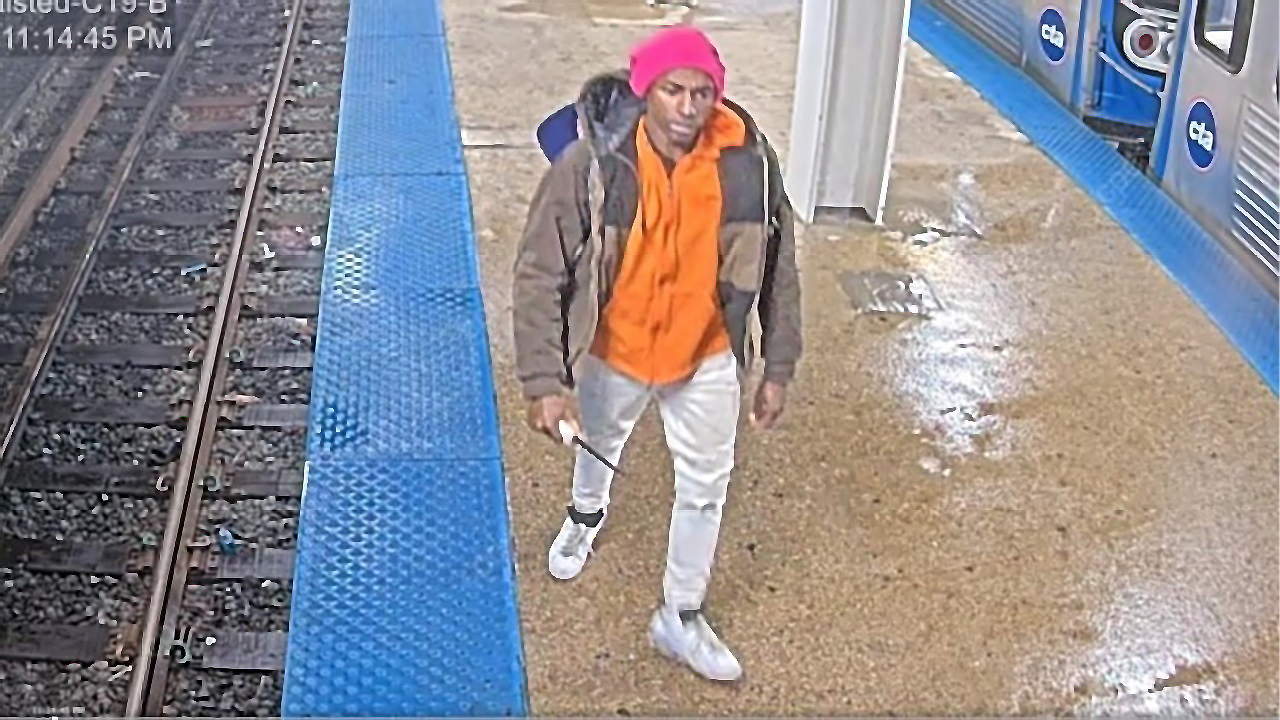 Police search for suspect in random stabbing at train platform near UIC