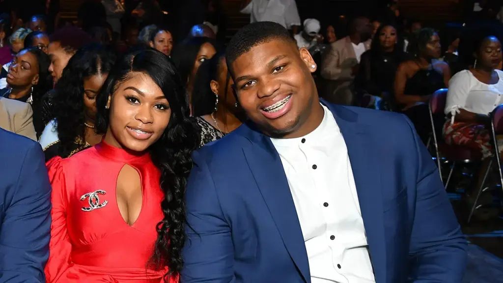 Quinnen Williams' wife responds to the Jets' trade with the Cowboys