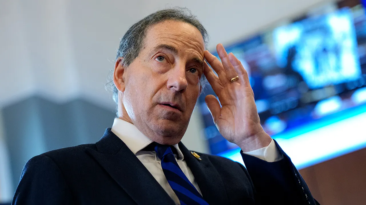 Raskin declines to reveal if he supports Trump on abolishing the filibuster