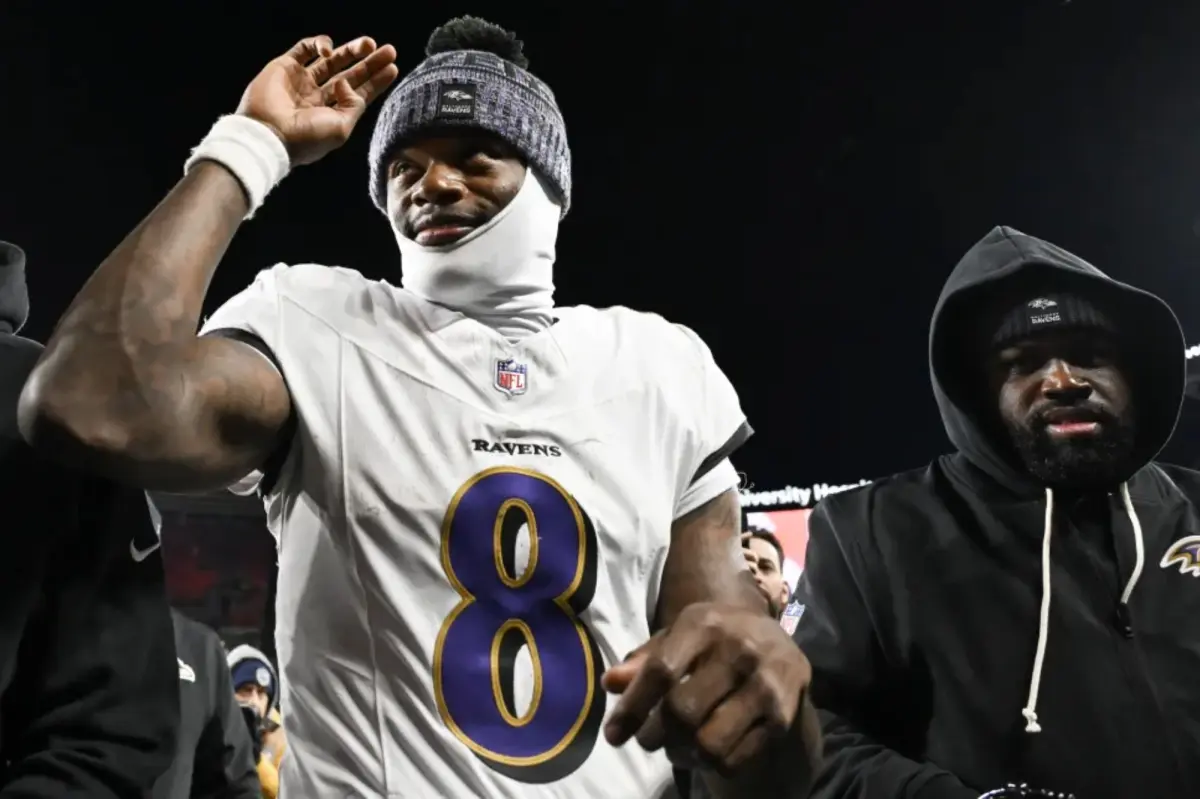 Ravens' Lamar Jackson skips practice due to ankle injury