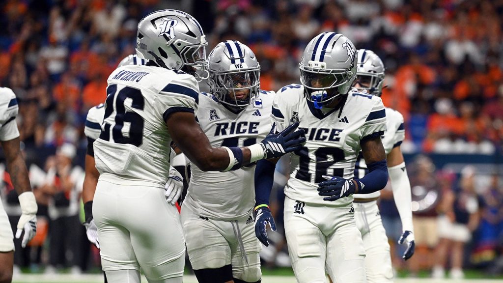 Rice attracts students by offering free beer before North Texas game