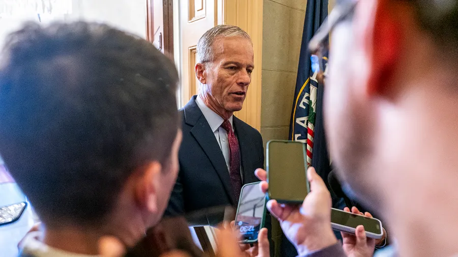 Senate close to agreement on reopening government