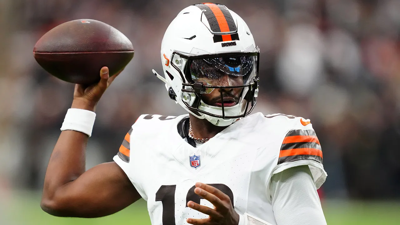 Shedeur Sanders promises he won't let himself down as an NFL quarterback.