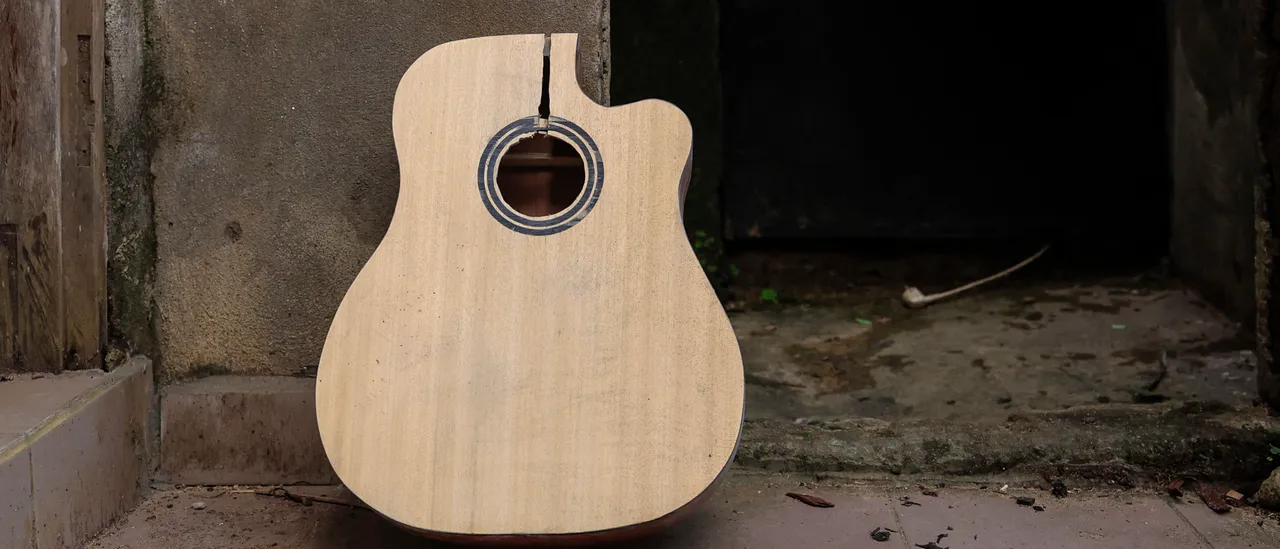 Society Hits a New Low as Fake Country Artist Breaking Rust Takes the Top Spot