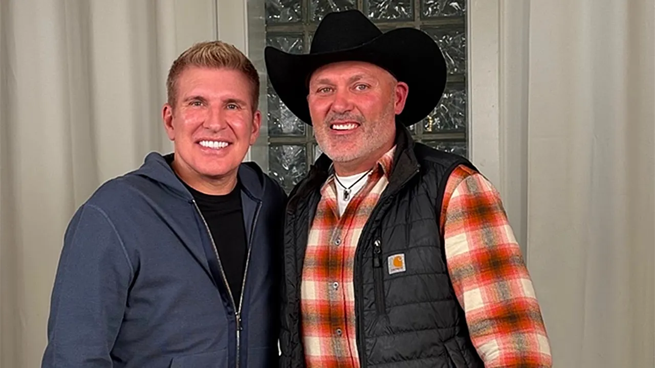 Steve McBee Sr. is looking for a Trump pardon with assistance from Todd Chrisley.