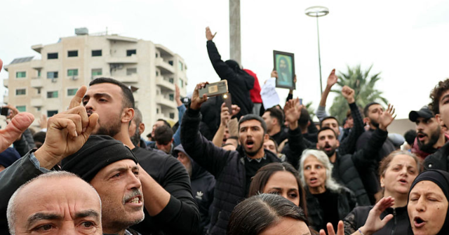 Syrian Security Forces Open Fire on Protesters in Alawite Area