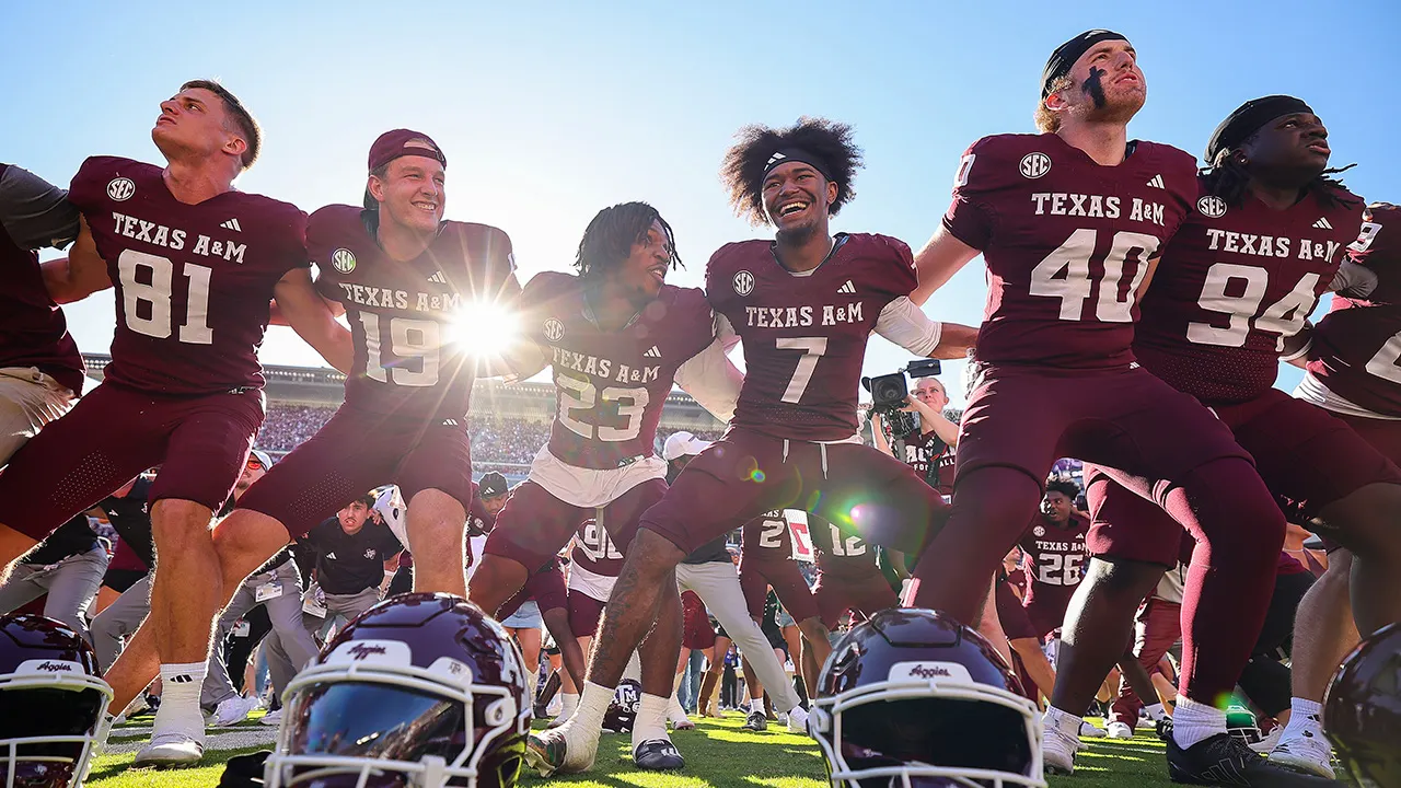 Texas A&M overcomes a 27-point deficit to stay unbeaten