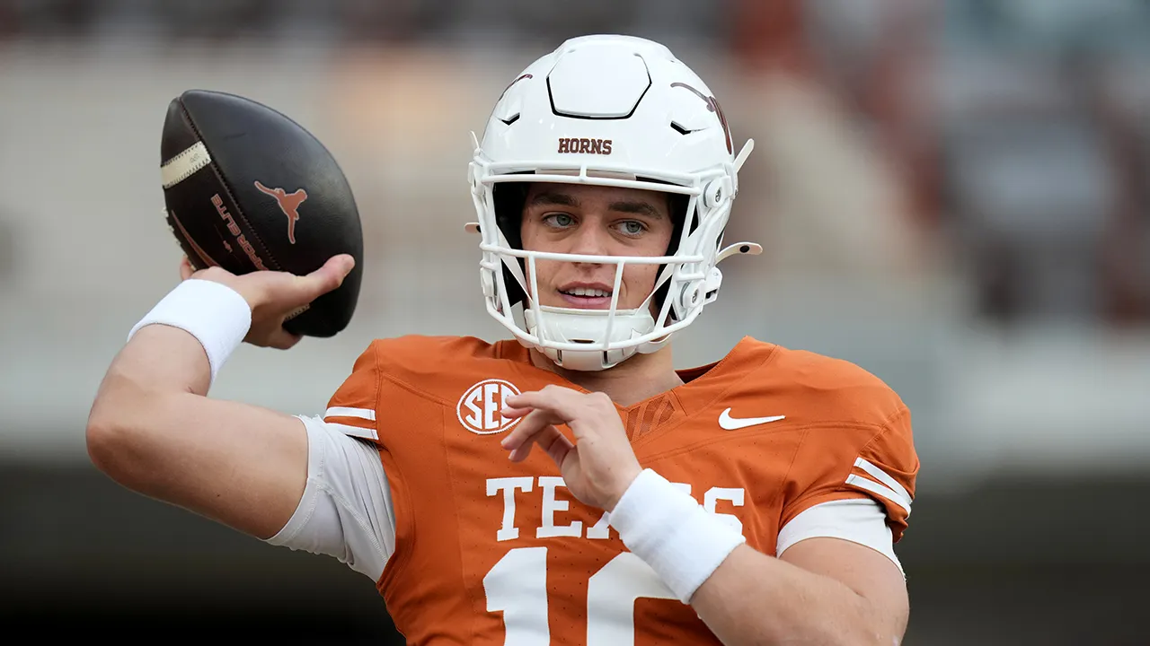 Texas defeats Vanderbilt thanks to Arch Manning's outstanding performance.