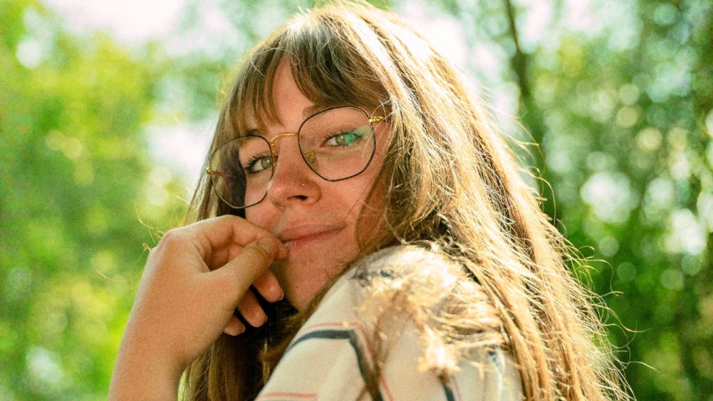 The Science of Human Connection: 5 Signs That Indicate Genuine Love