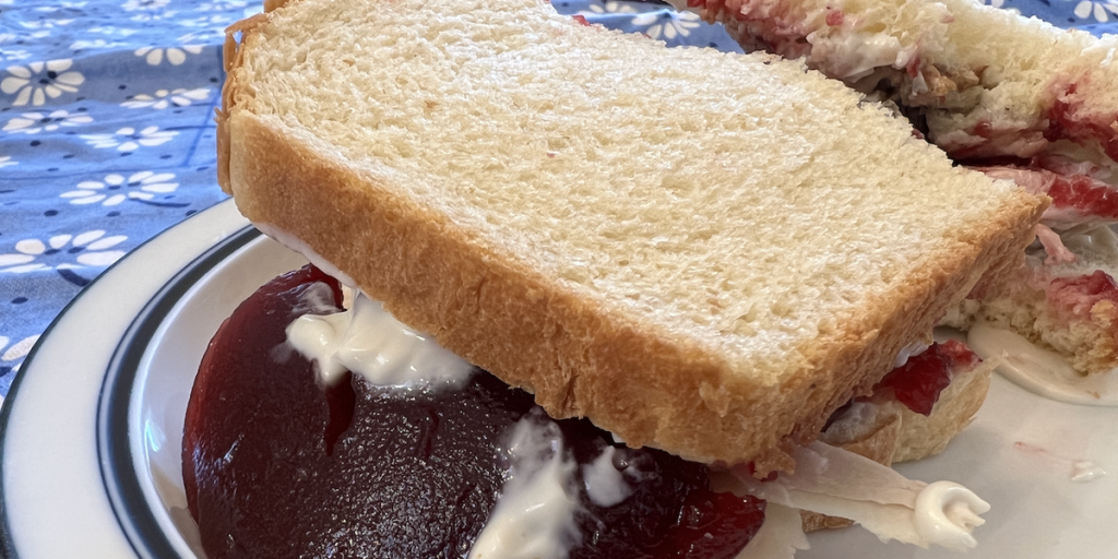 Three easy Thanksgiving leftover sandwich ideas for those who don't usually cook, like me