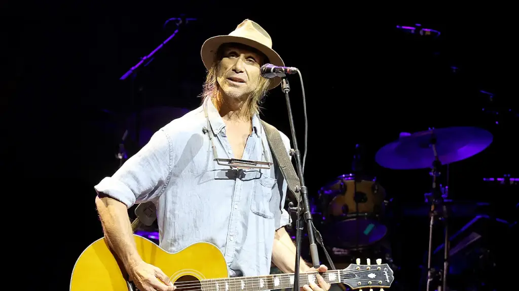 Todd Snider cancels the rest of his tour following an alleged violent attack in Utah
