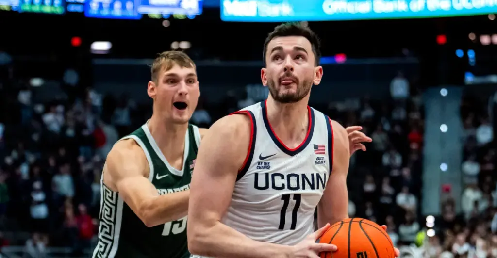 Top 8 contenders for the national championship in college basketball for the 2025-26 men's season