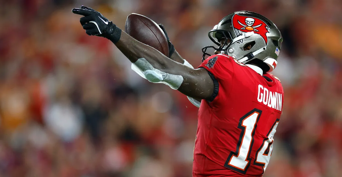 Top DFS selections for Buccaneers versus Rams in Week 12