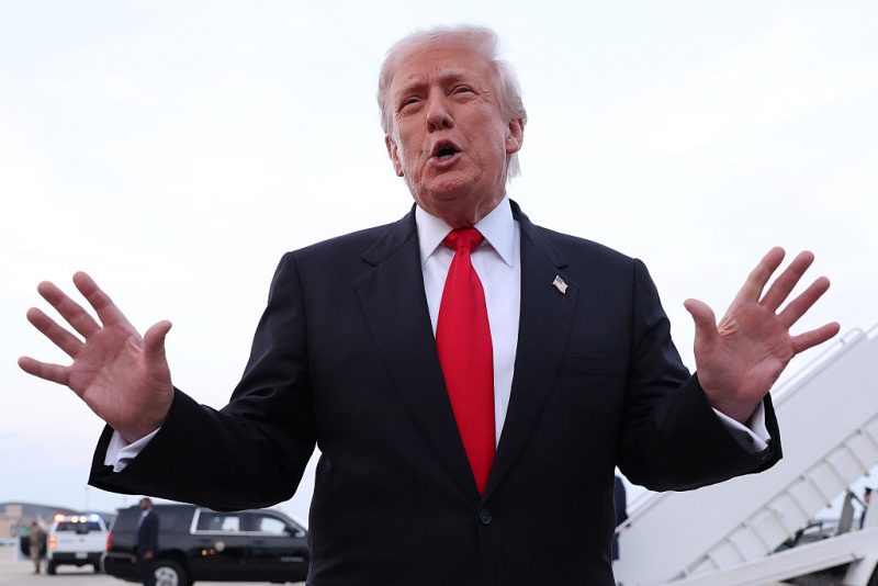 Trump calls on Republicans to support the release of Epstein documents