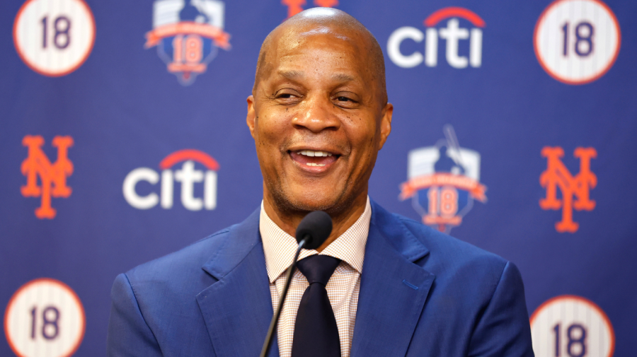 Trump grants clemency to baseball great Darryl Strawberry