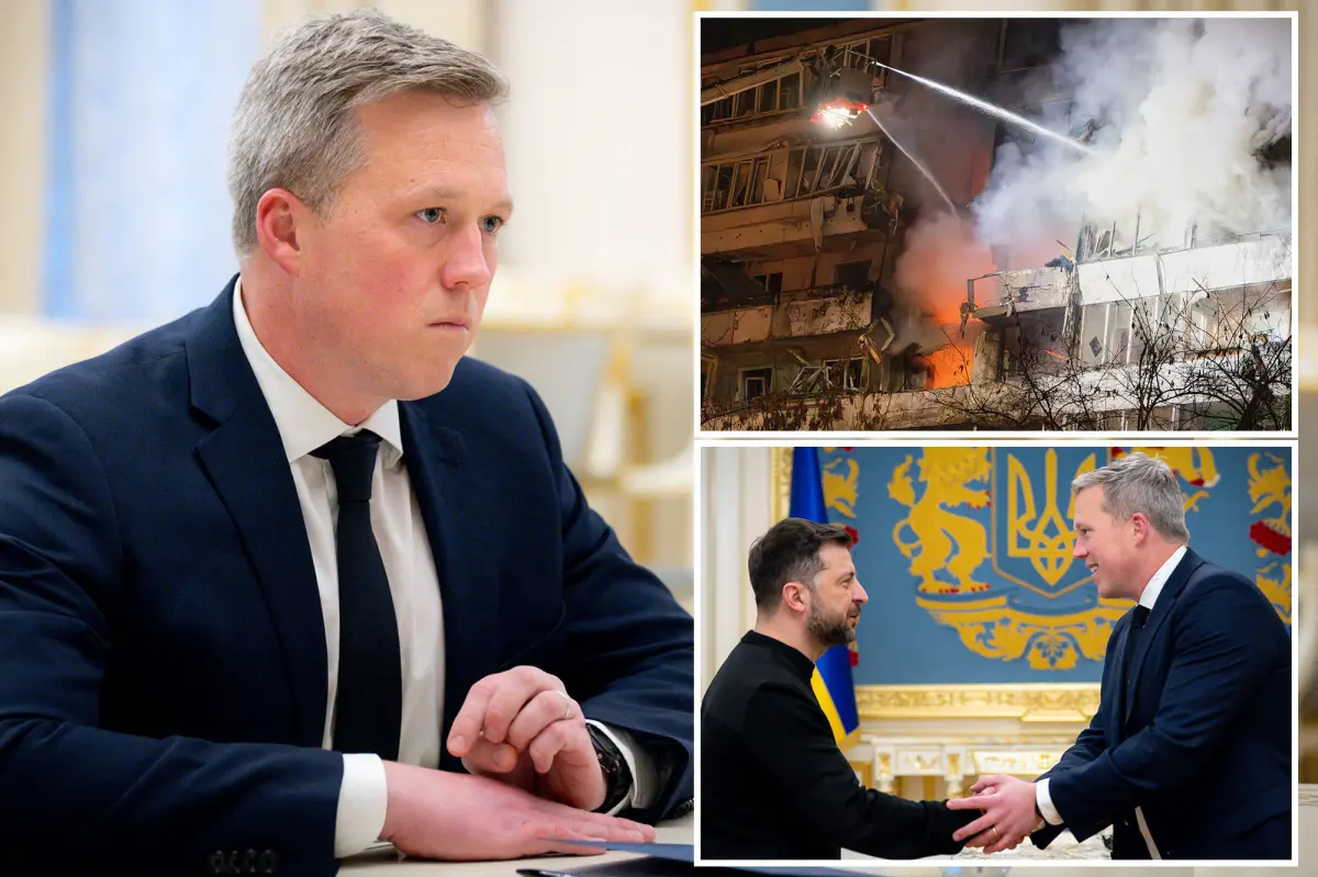 Trump's Army secretary travels to Abu Dhabi for discussions with Russia following the US and Ukraine's agreement on a 19-point peace plan.