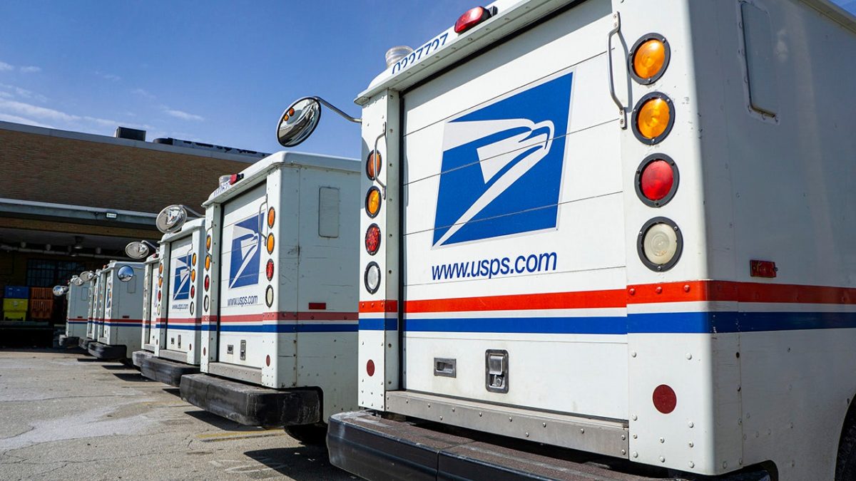 USPS worker dies in mail processing machine incident in Michigan
