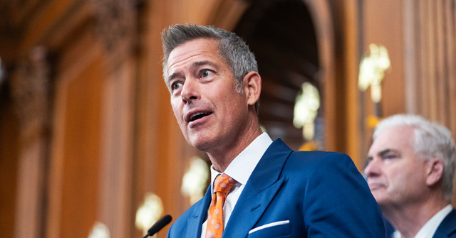 Unusually Low Gas Prices Before Thanksgiving, 'The Golden Age of Travel Begins with Everyone'