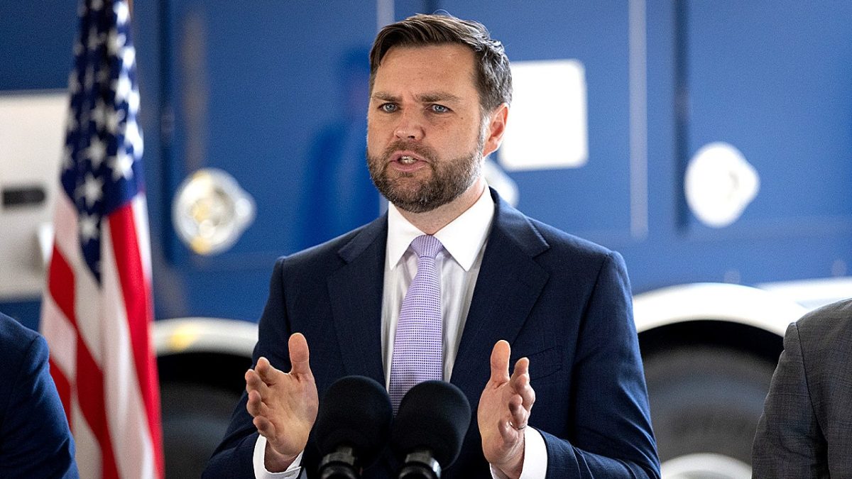 Vance and conservatives express discontent over 'shameful' report by the NY Times