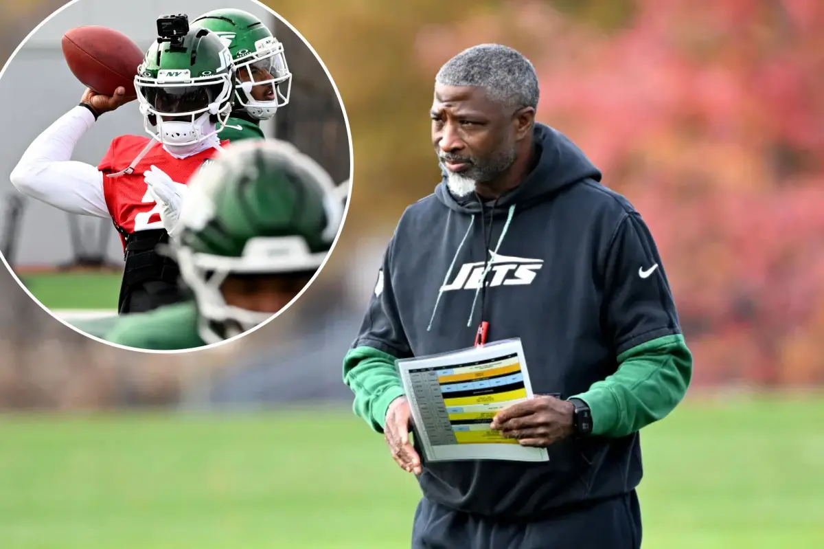 What prompted Aaron Glenn's long-anticipated change at Jets quarterback