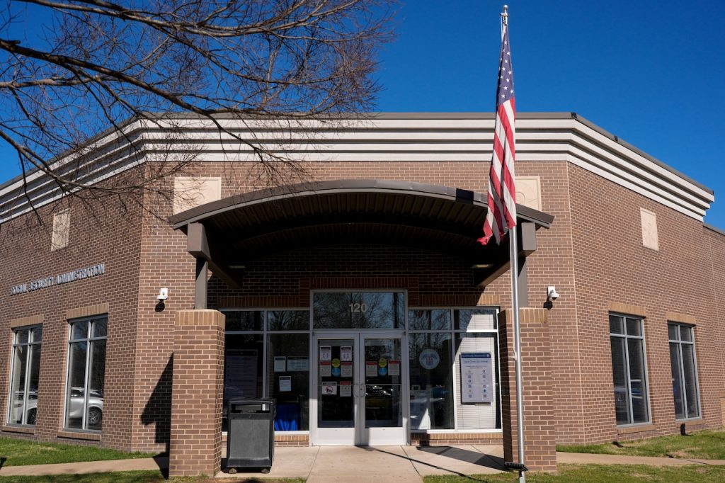 Why many Americans will receive their Social Security payments on varying days this November