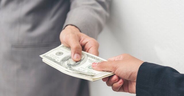 Wikipedia Administrator with Access to Private Data Acknowledges Participation in Paid Editing