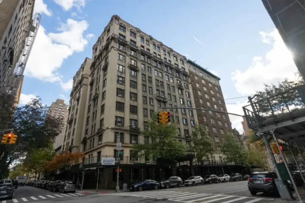 Woman accused of pressuring mentally ill landlord into marriage days before his death: lawsuit