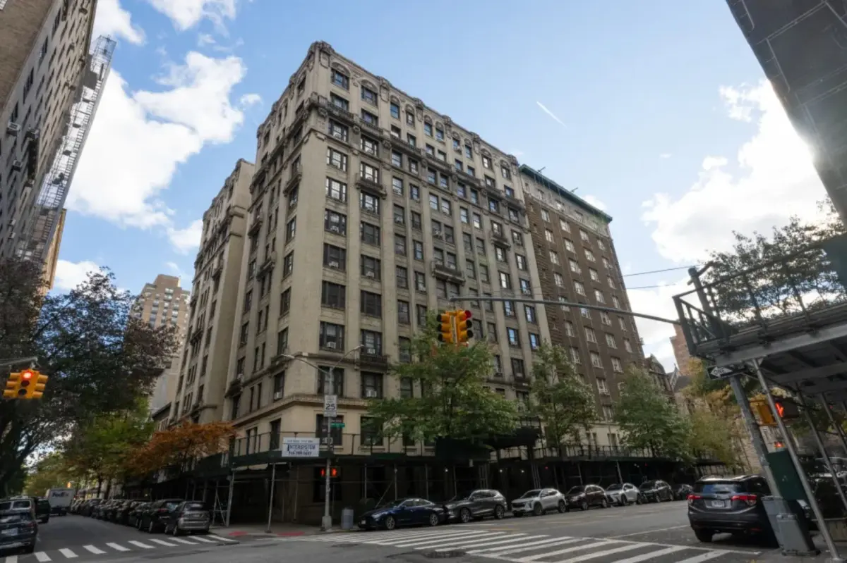 Woman accused of pressuring mentally ill landlord into marriage days before his death: lawsuit