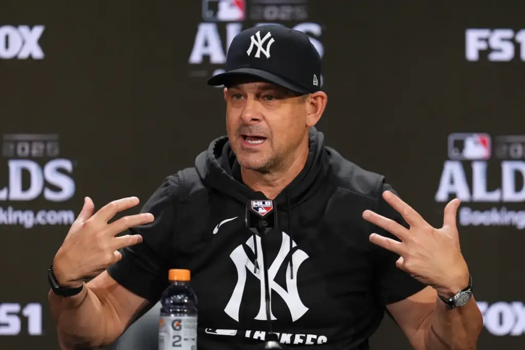 Aaron Boone's thoughts on how the Yankees can catch up to the Blue Jays