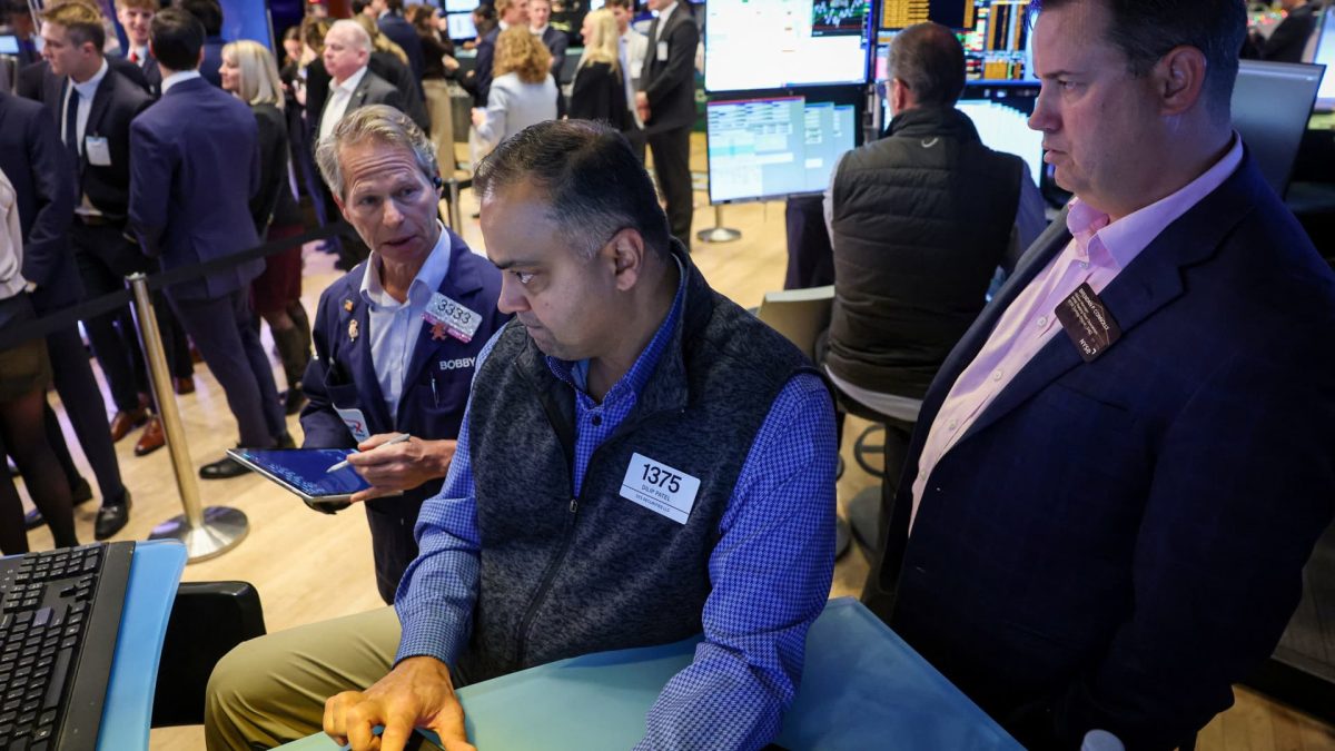 An important week of economic information is ahead for a stock market in the midst of a significant shift