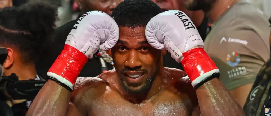 Anthony Joshua's coaches pass away in a deadly accident that also caused him injuries.