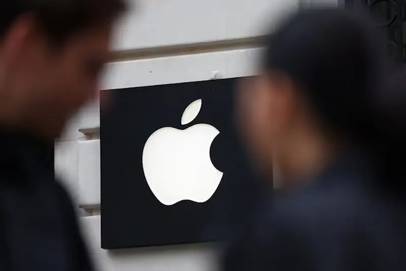 Apple and Google alert users worldwide about new cyber threats