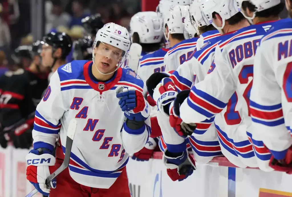 Artemi Panarin of the Rangers achieves 900th point