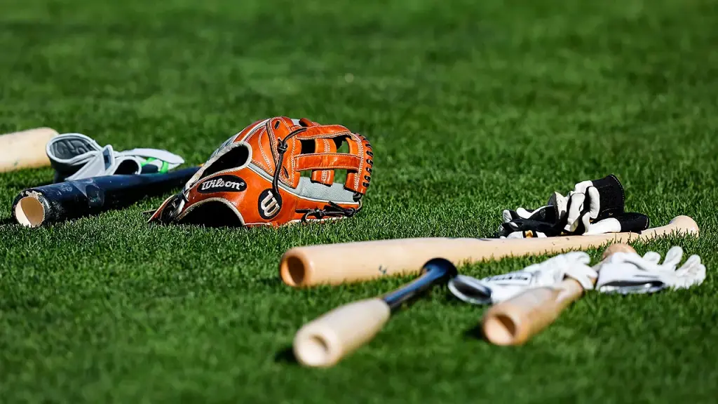 Baseball teams receive lab-quality swing analysis data without using sensors or markers