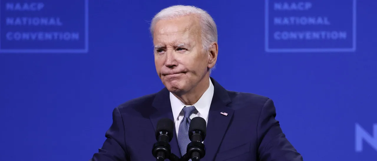 Biden Often Overlooked Alerts About Border Issues, Worried About Reaction From the Left, Insiders Claim
