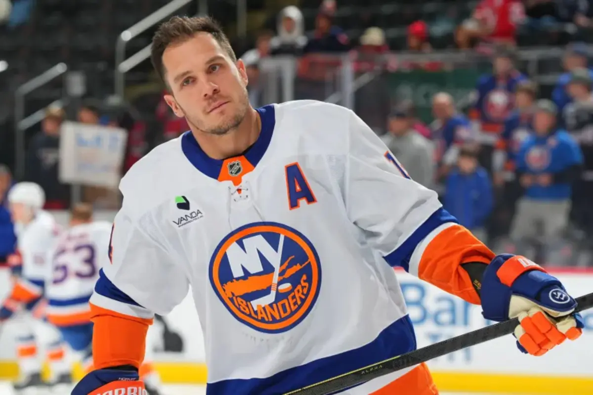 Bo Horvat of the Islanders feels 'incredible' after being selected for Canada's Olympic team