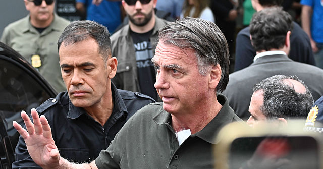 Brazilian Congress Approves Legislation That Could Cut Jair Bolsonaro's Sentence to Two Years