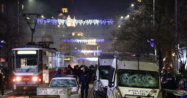 Bulgaria Repeals Disputed Budget Following Large Protests