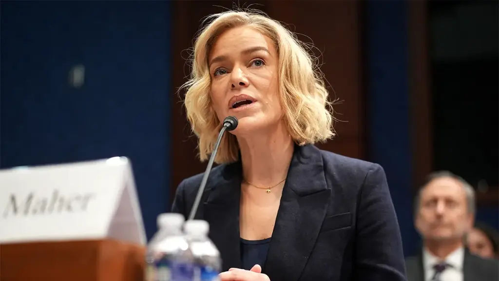 CPB leader urged NPR CEO to step down before federal funding reductions, according to a report