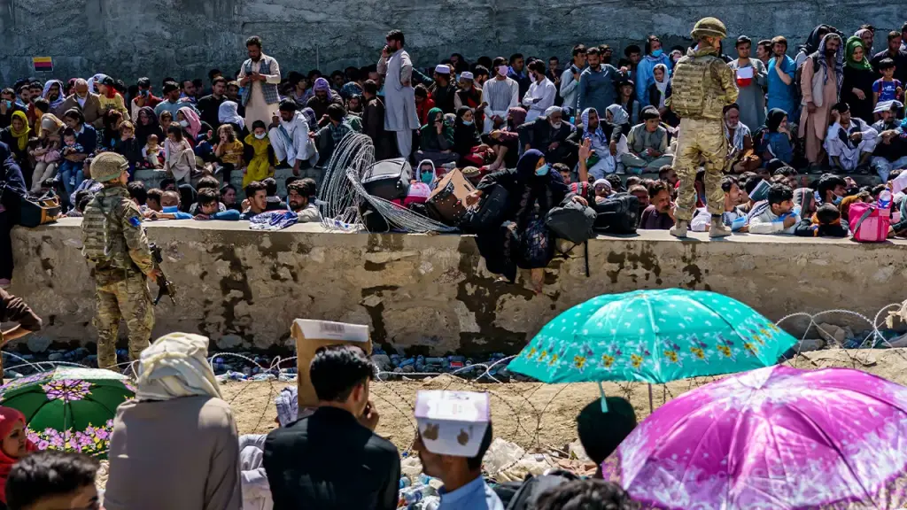 Comments from a Kentucky lawmaker in 2021 about Afghan refugees may affect their 2026 Senate campaign.