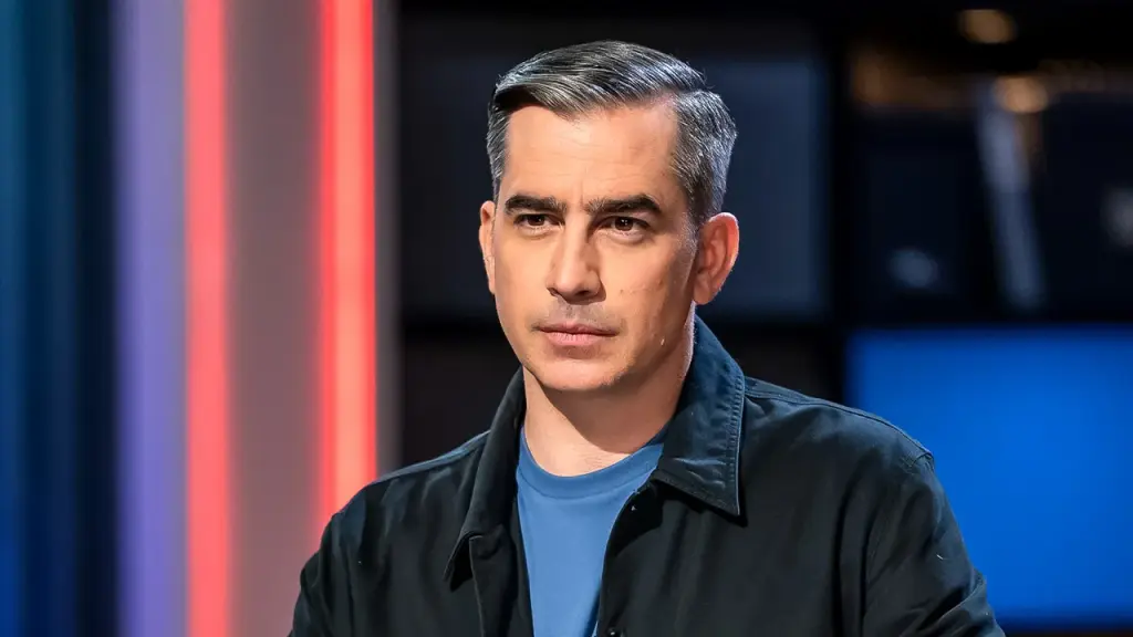 Crime specialist explains why the search for the Brown University shooter is surprising.