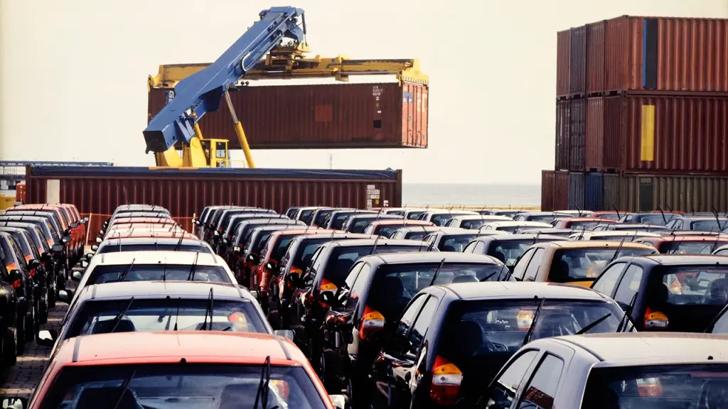 Criminal gangs send stolen cars from Detroit to Iraq and Dubai