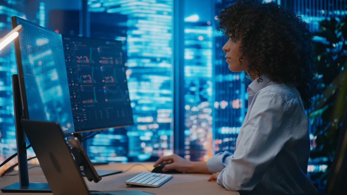 Declining cryptocurrency values create a 'unique' opportunity for investors to utilize a traditional tax approach, according to a CPA.