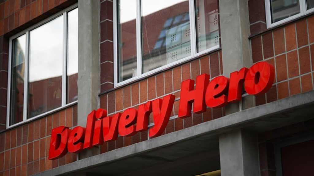 Delivery Hero shares rise 6% as the food delivery company considers strategy; European stocks varied