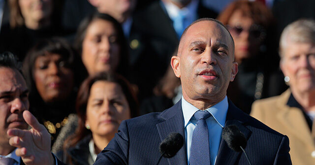 Democratic Split on Medicare for All Highlights Absence of Answers