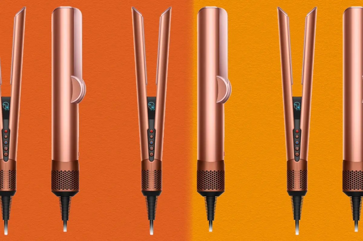 Dyson Airstrait Cyber Monday offer—Best price ever recorded