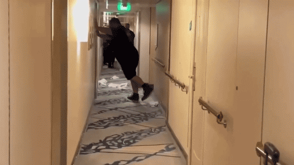 Family files a lawsuit against Royal Caribbean, claiming that excessive alcohol service and restraint caused a man's death.