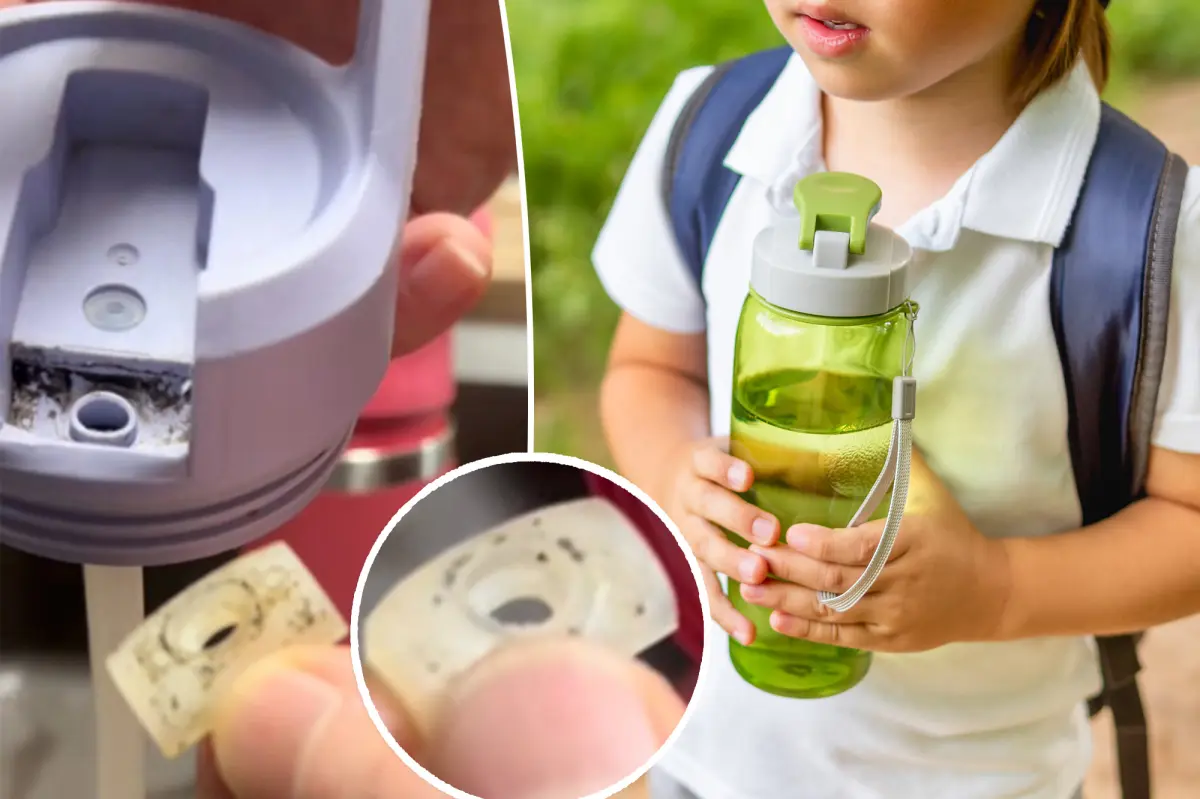 Father discovers mold in well-known water bottle