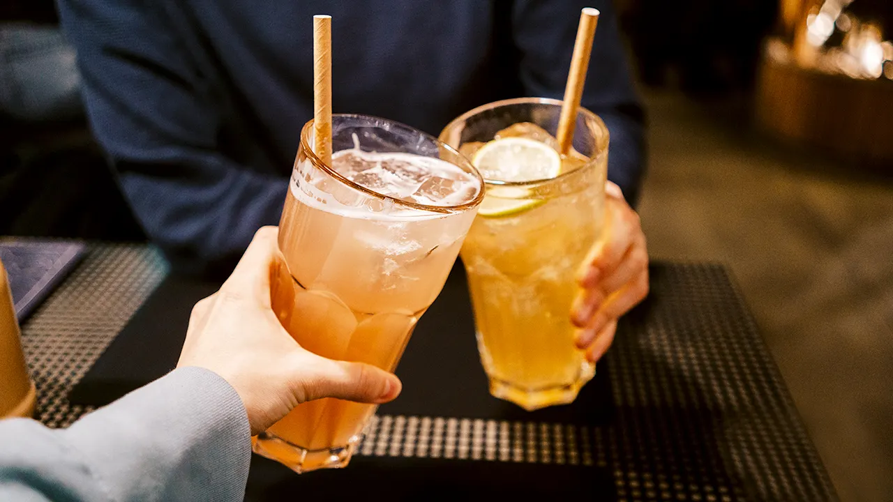 Florida legislation aims to prohibit paper straws because of health risks and concerns related to PFAS.